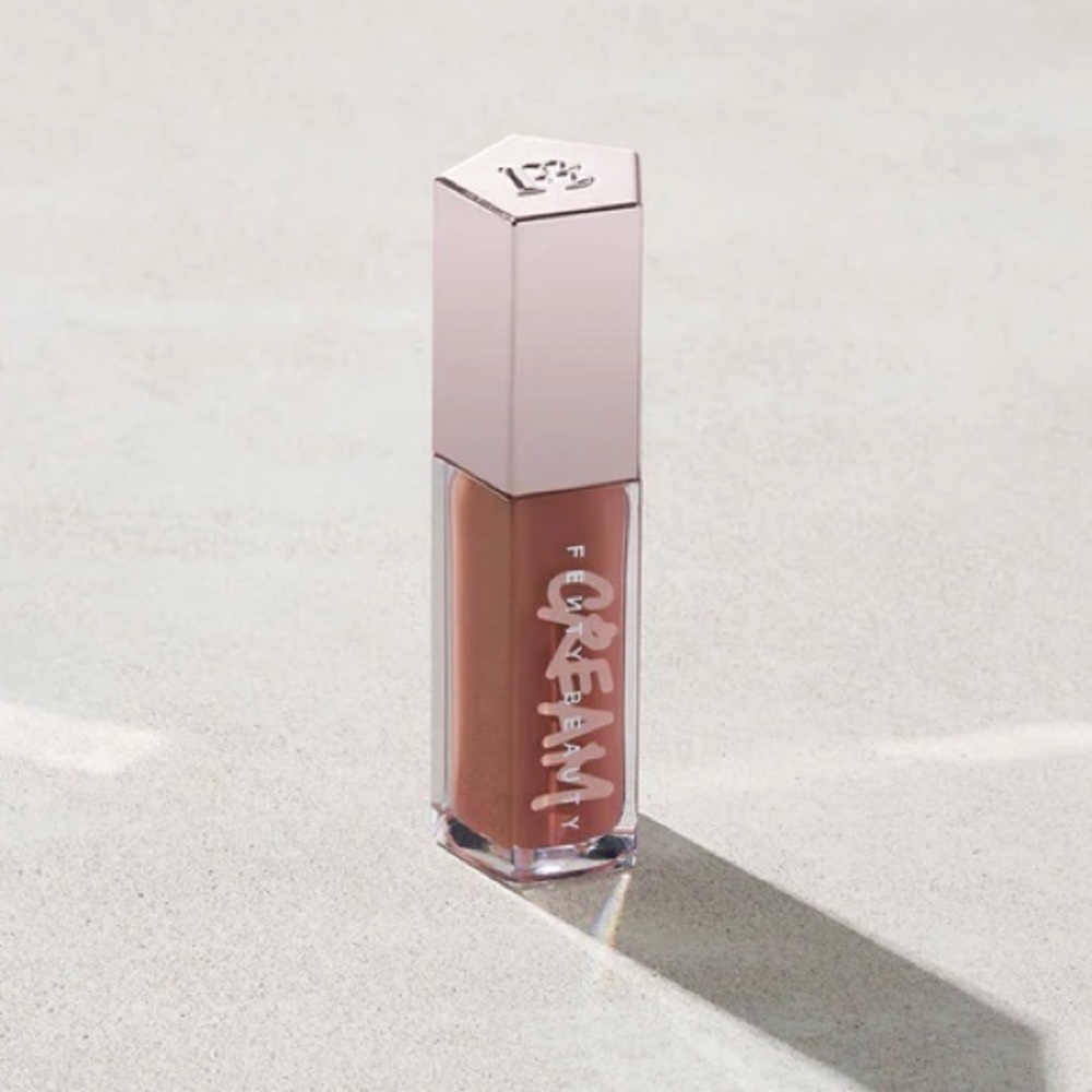 Fenty Beauty Gloss Bomb Cream in Fenty Glow 02 Universal Rose Nude BNWT